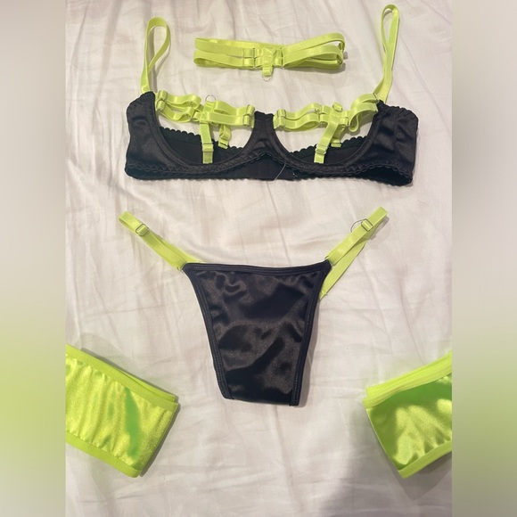 Underwear - Picture 4 of 7